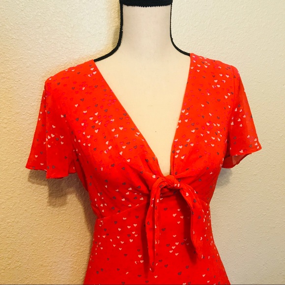 Willow and Clay Front Knot Heart Print Dress - Picture 4 of 8